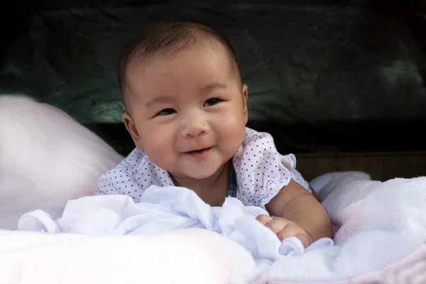 Gezicht van Aziatische baby — Stockfoto