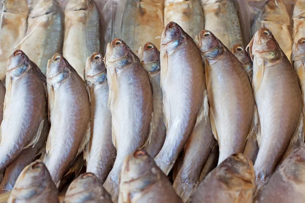 Pescado seco para la venta en el mercado —  Fotos de Stock