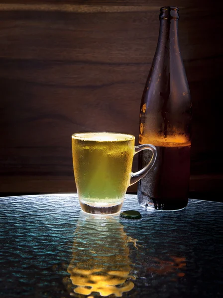 Lager beer in glass — Stock Photo, Image