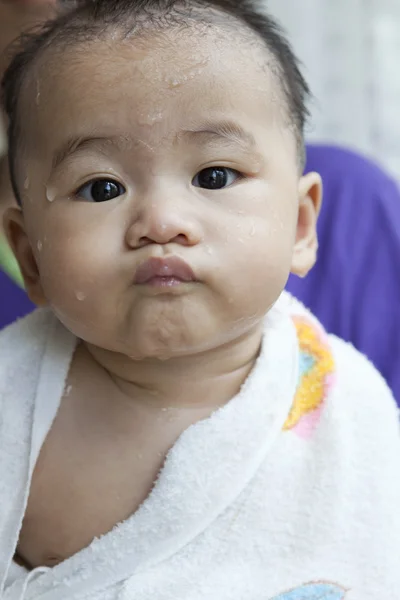 Bebek çok güzel yüzü — Stok fotoğraf