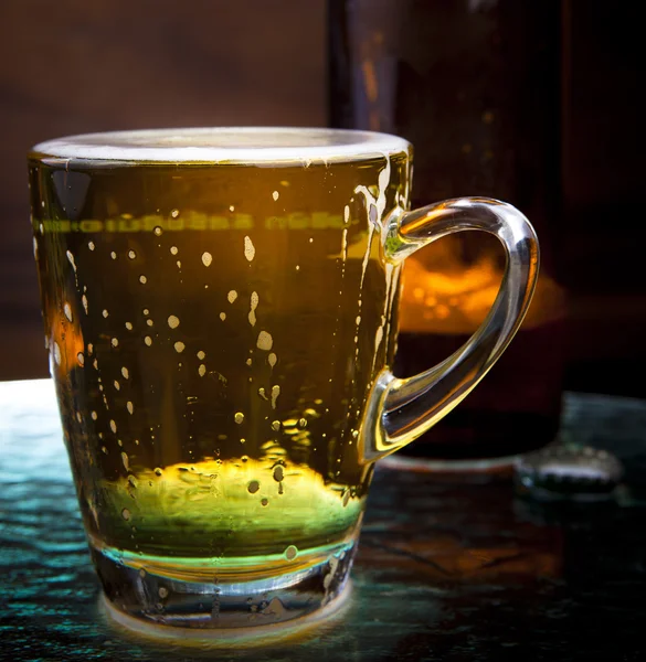 Beer in glass — Stock Photo, Image