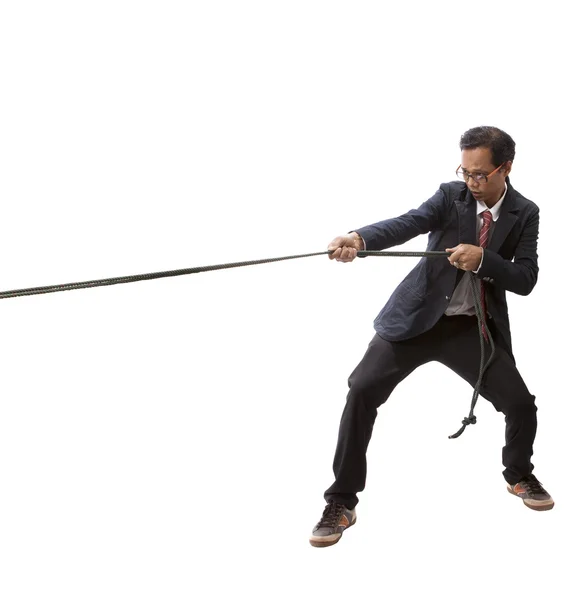 ナイロン ロープの分離した白い背景を引くビジネス男 — ストック写真
