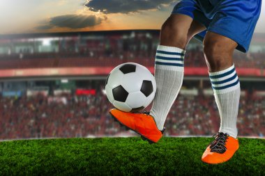 Futbol, Spor Stadyumu çim sahada oynayan futbolcuların Spor Takım değerlendirmesi ve dünya futbol turnuvaları için kullanın