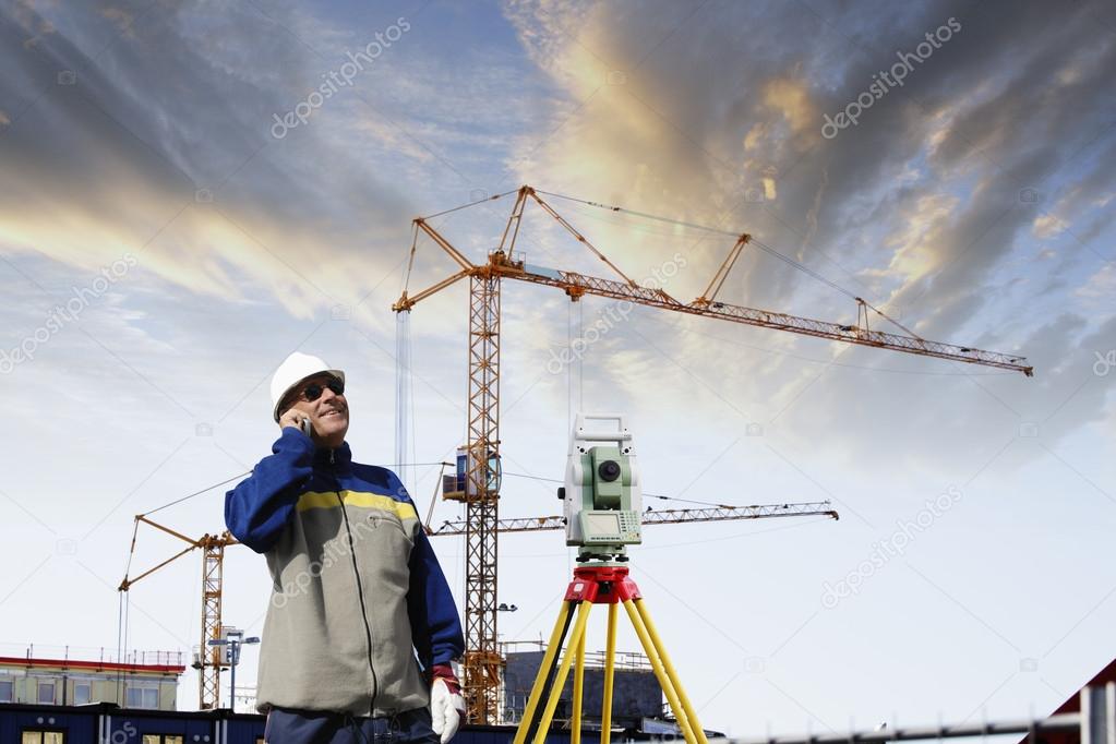Building surveyor and construction industry