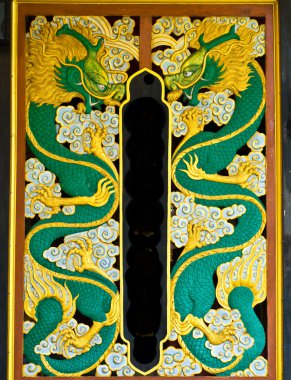 Dragon oyma altın boya