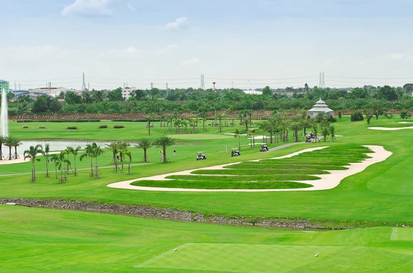 Bir golf sahası peyzaj — Stok fotoğraf