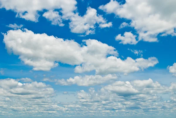 Hermoso cielo azul —  Fotos de Stock