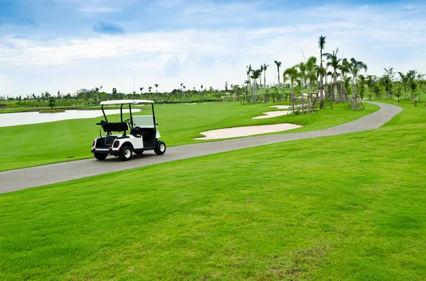 Carrello da golf — Foto Stock