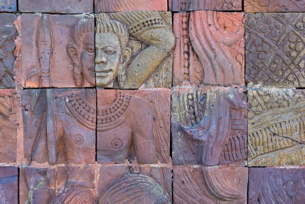 Parede de tijolo decorar no templo — Fotografia de Stock