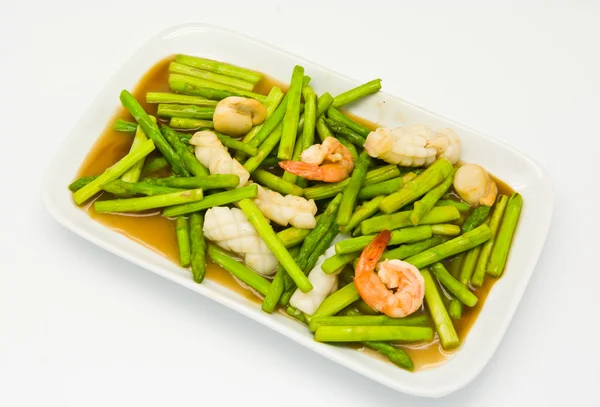 Fried asparagus with shrimp — Stock Photo, Image