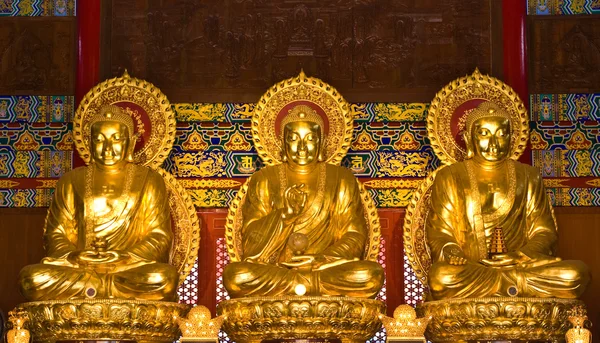 Estatua de buddha en Wat-Leng-Noei-Yi2 — Foto de Stock