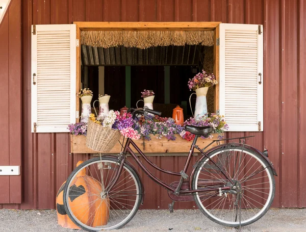 Staré klasické kolo — Stock fotografie