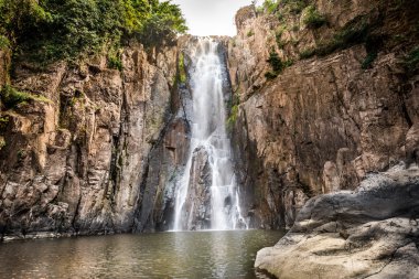 haew narok, derin orman beautifulwaterfall, Tayland