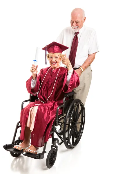 Diplômées âgées handicapées avec distinction — Photo