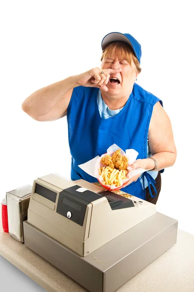 Fast Food Trabalhador espirros na refeição — Fotografia de Stock