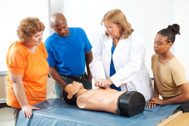 cpr ilk öğrenme yetişkin yardım