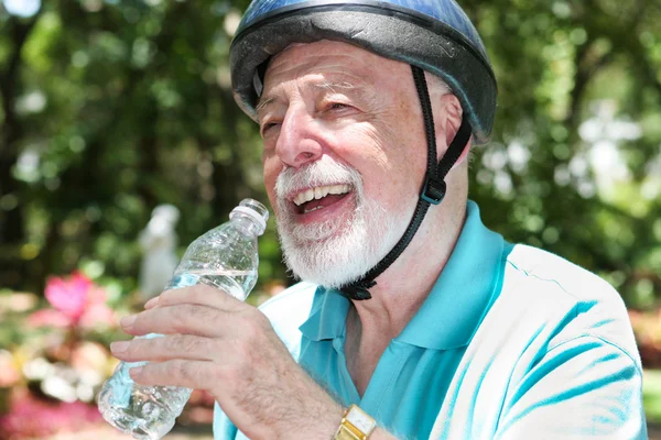 Активні старші напої Вода — стокове фото