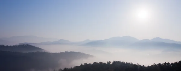 Mountain in fog — Stock Photo, Image