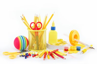 kantoor en student accessoires geïsoleerd op een witte achtergrond. b