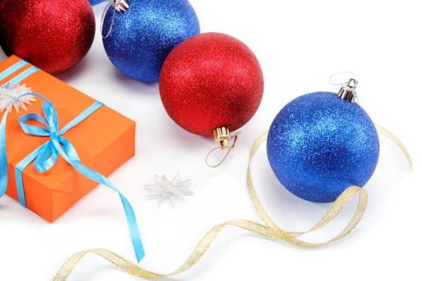 Christmas decorations and gifts on a white background. — Stock Photo, Image