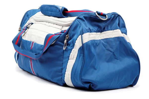 白い背景で隔離の青いスポーツ バッグ. — ストック写真