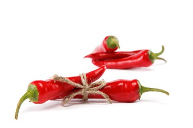 Red hot chili peppers ile üzerine beyaz izole ip bağladılar