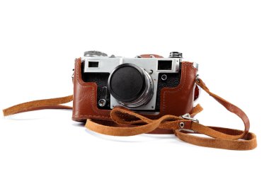 hand houdt een moersleutel geïsoleerd op witte achtergrondBeyaz arka plan üzerinde izole durumda eski fotoğraf makinesi.