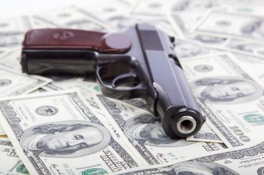 para ve silah. dolar faturaları karşı silah.