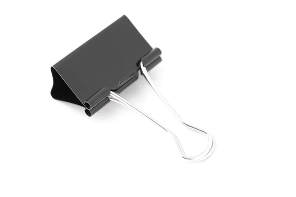 Musta paperi clip eristetty valkoisella taustalla — kuvapankkivalokuva