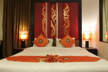otel yatak odası