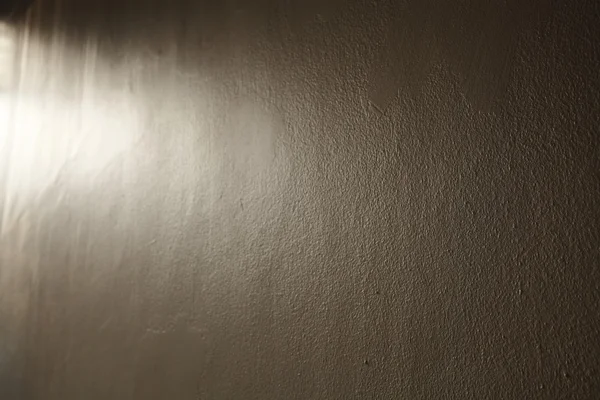 Iluminación pared de hormigón oscuro — Foto de Stock
