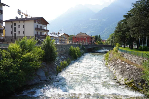 Floden Dora Baltea Och Stadsbilden Aosta Aosta Valley Italien — Stockfoto