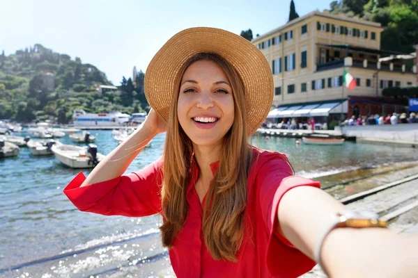 Portofino Tourist Girl Taking Selfie Photo Famous Luxury Destination European — Stockfoto