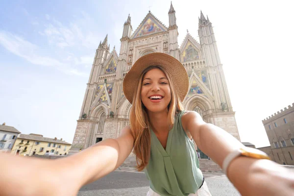 Talya Nın Umbria Katedrali Olan Orvieto Nun Eski Kasabasındaki Genç — Stok fotoğraf