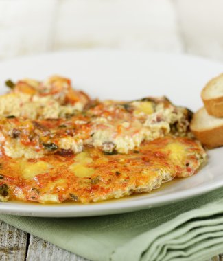 domates ve ıspanaklı omlet