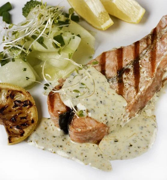 Gegrilde zalmfilet — Stockfoto