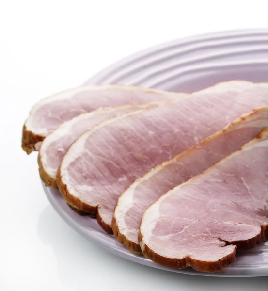 Gesneden ham op een plaat — Stockfoto