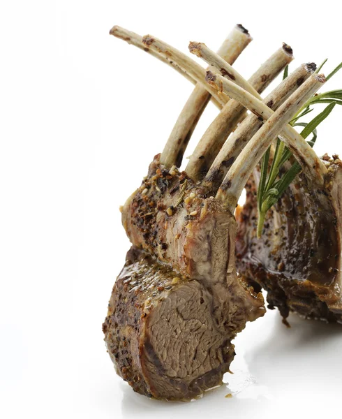 Scaffali di costole di agnello arrosto — Foto Stock