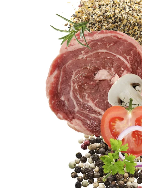 Pedaço de carne crua vermelha Bife — Fotografia de Stock