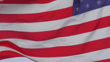 Amerikan Bayrağı Kapanıyor