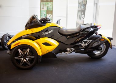 Bangkok - 22 Eylül: Can-Am Spyder Rs Roadster ekranda