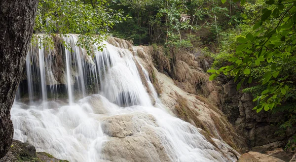 Cascata Erawan, livello 6 Kanchanaburi, Thailandia — Foto Stock