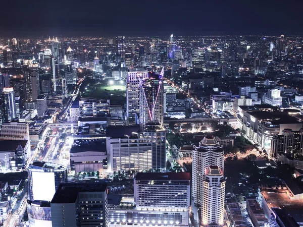 Cityscape nacht, bangkok vogel oog weergave — Stockfoto