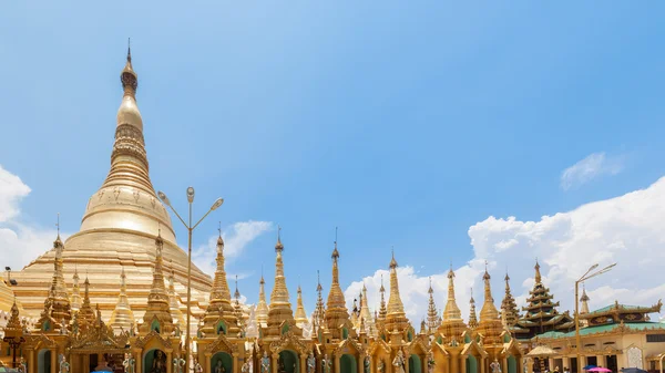 Bouw en huishouden in Yangon, Birma (Myanmar)) — Stockfoto