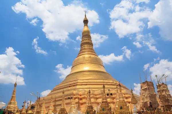 Pagode Shwedagon à Yangon, Birmanie (Myanmar)) — Photo