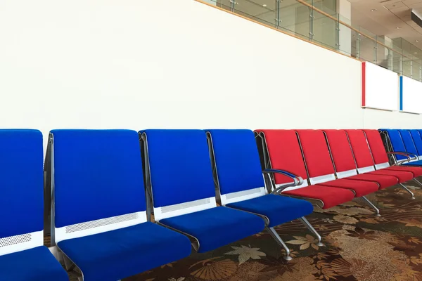 Chaise aéroport vide — Photo