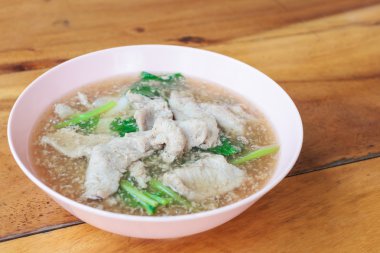 geleneksel Tayland yemeği, kremalı sos soslu erişte 