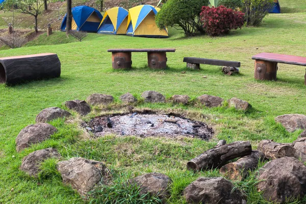 Gathered place around the campfire — Stock Photo, Image