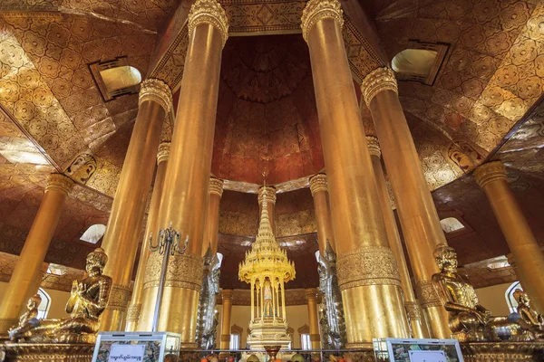 Tapınak adları "swe taw Orhan", buddha tooth relic pagada, yangon m — Stok fotoğraf