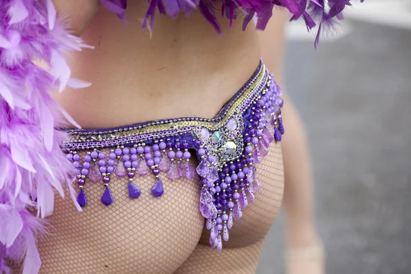 Woman dancing samba in a fancy costume — Stock Photo, Image